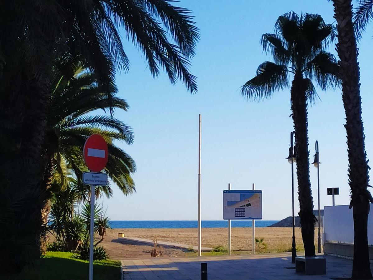 Encantador Apartamento Frente A La Playa De Bara Roda de Bera Exterior photo