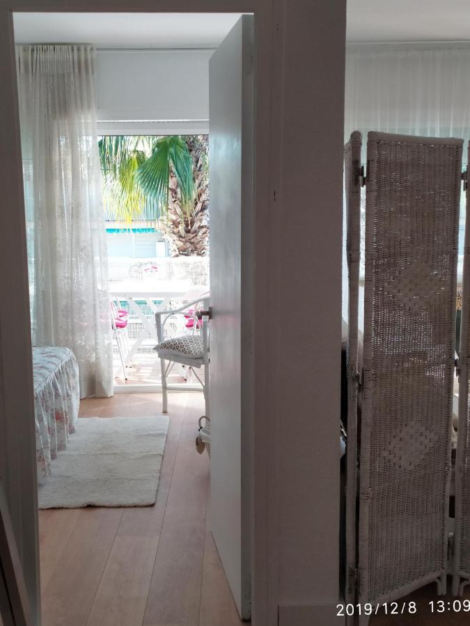 Encantador Apartamento Frente A La Playa De Bara Roda de Bera Exterior photo